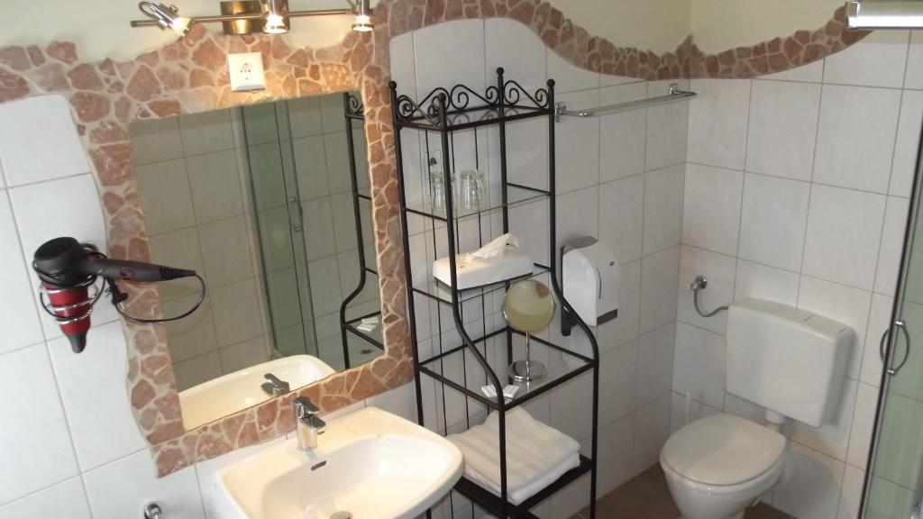 Hotel Sonnhof-Грьобминг Екстериор снимка