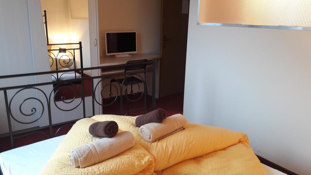Hotel Sonnhof-Грьобминг Екстериор снимка